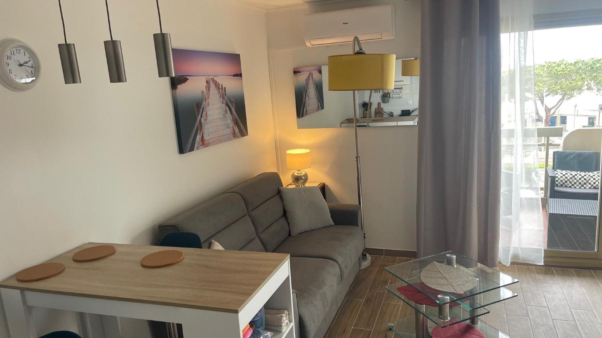 Joli Studio Vue Mer, Piscine, Tennis, Parking アンティーブ エクステリア 写真